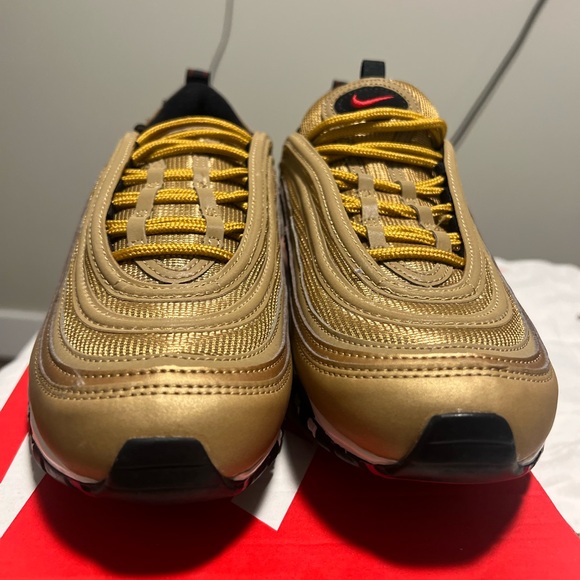 Nike Air Max 97 Gold Sneakers - Picture 4 of 6